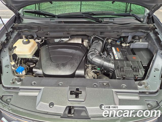 KG Mobility Korando — interior