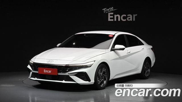 Hyundai Avante — exterior