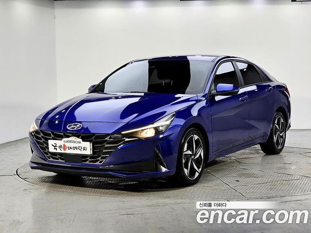 Hyundai Avante — exterior