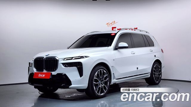 BMW X7 — exterior