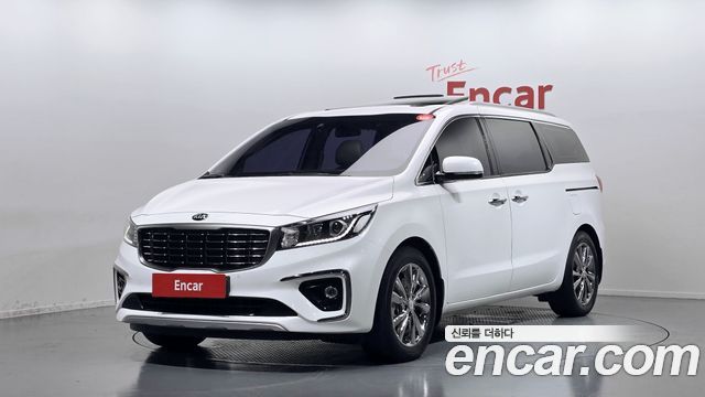 Kia Carnival — exterior
