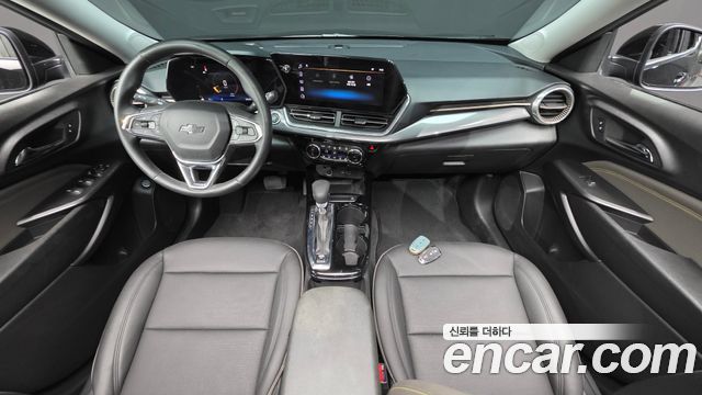 Chevrolet Korea Trax — interior