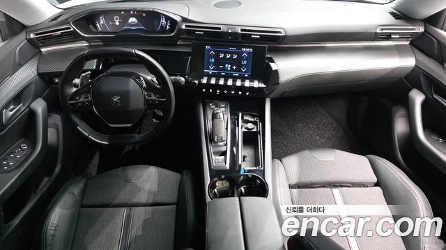 Peugeot 508 — interior