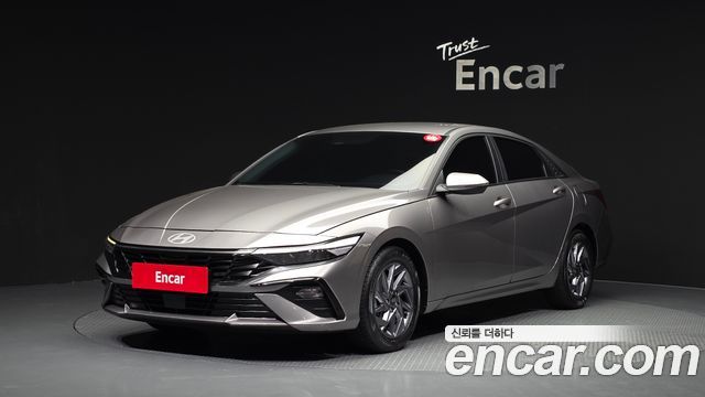 Hyundai Avante — exterior