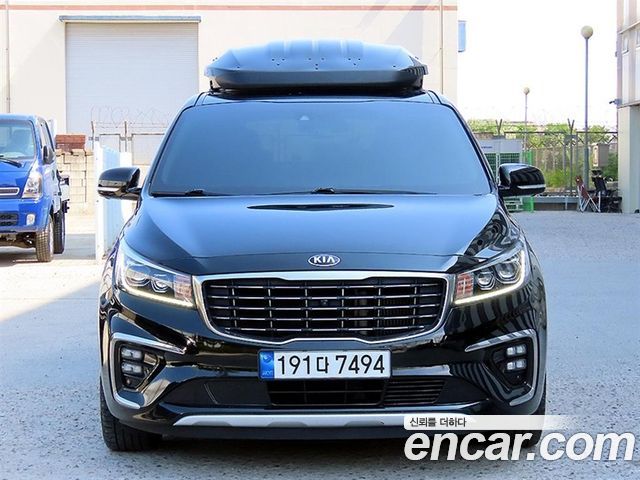 Kia Carnival — exterior