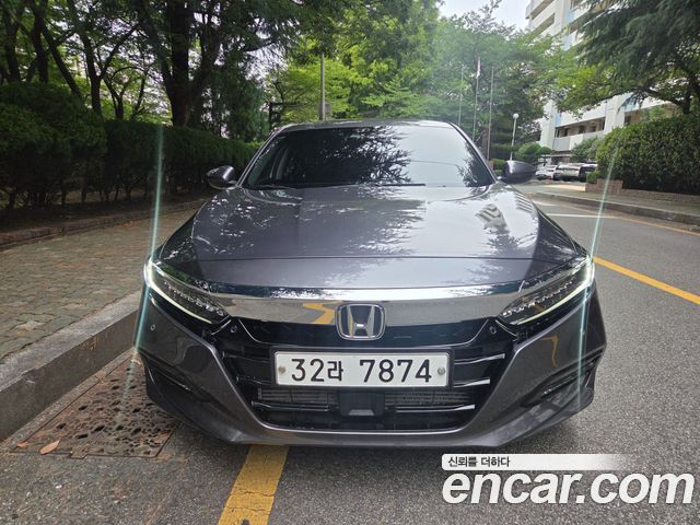 Honda Accord — exterior