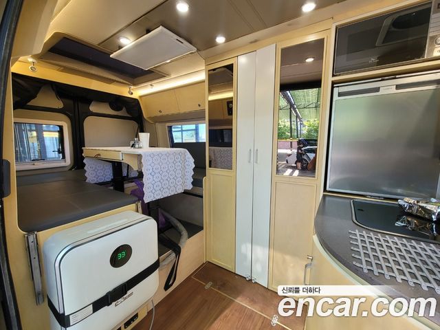 Renault Korea Master — interior