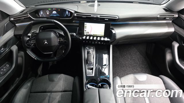 Peugeot 508 — interior