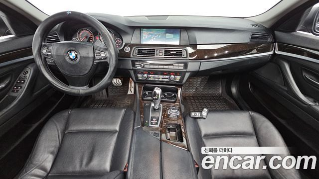 BMW 5 Series — interior