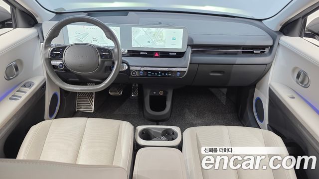 Hyundai IONIQ 5 — interior