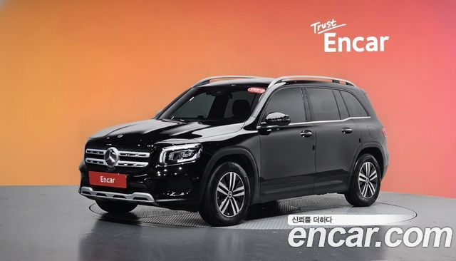 Mercedes-Benz GLB-Class — exterior