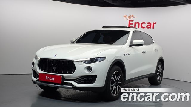 Maserati Levante — exterior