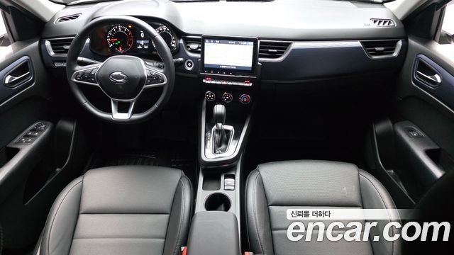 Renault Korea XM3 — interior