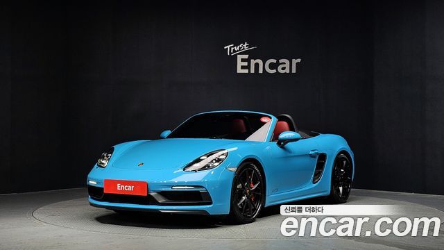 Porsche 718 — exterior