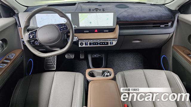 Hyundai IONIQ 5 — interior