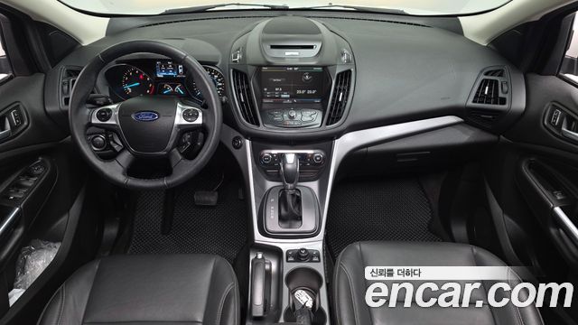 Ford Escape — interior
