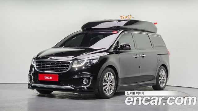 Kia Carnival — exterior