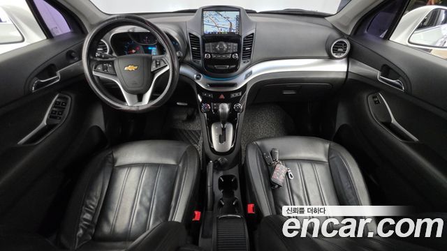 Chevrolet Korea Orlando — interior