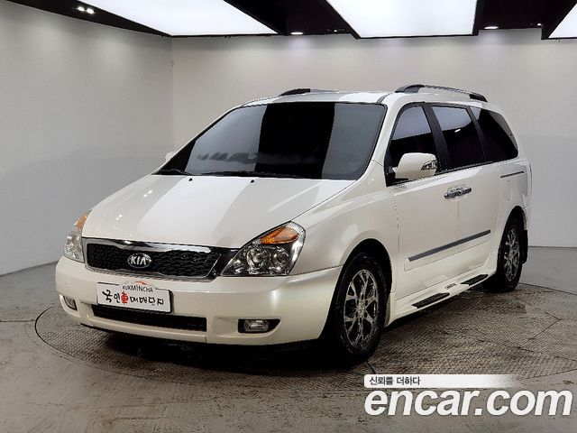 Kia Carnival — exterior