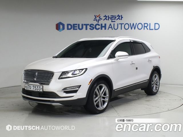 Lincoln MKC — exterior