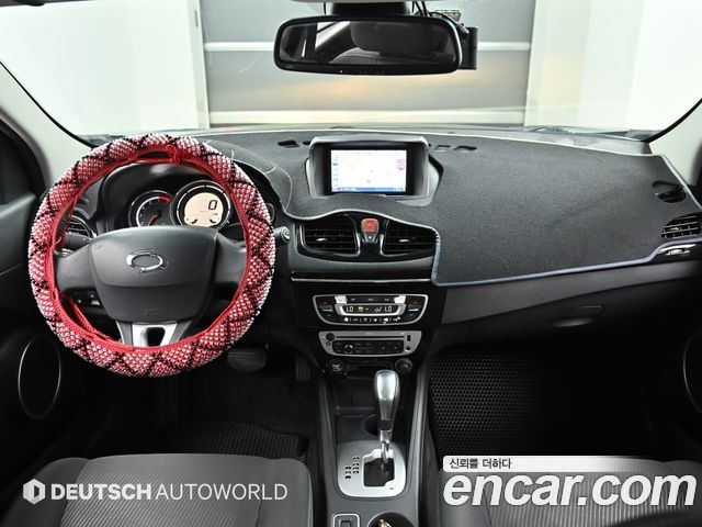 Renault Korea SM3 — interior