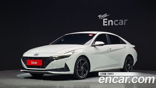 Hyundai Avante — exterior
