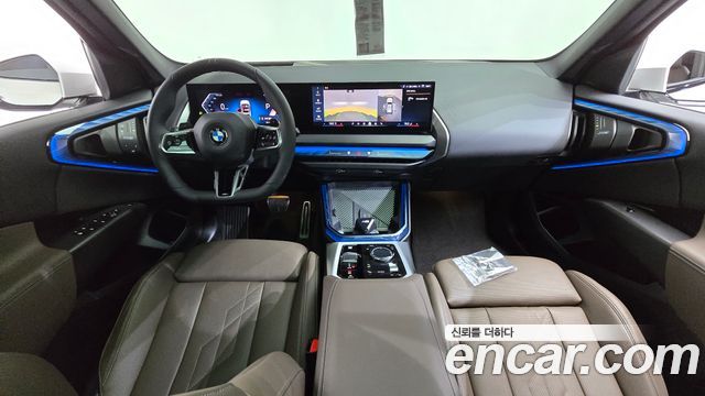 BMW X3 — interior