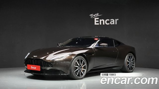 Aston Martin DB11 — exterior