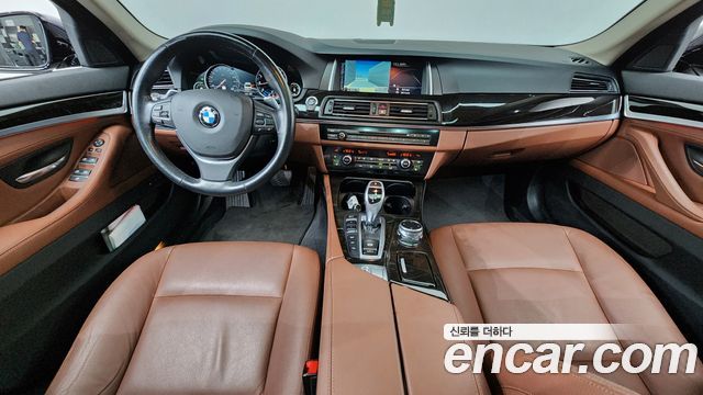 BMW 5 Series — interior