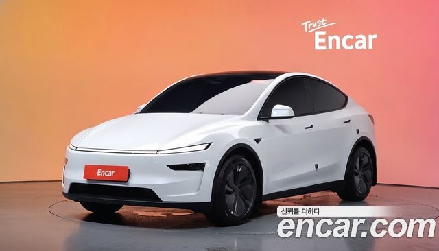 Tesla Model Y — exterior