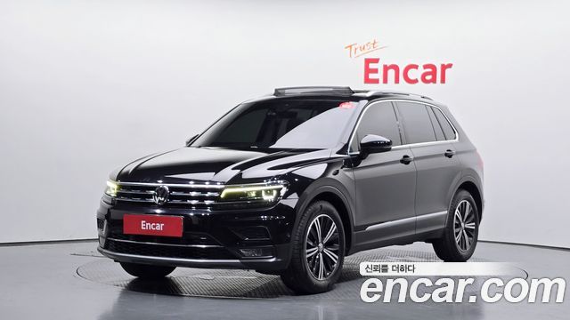 Volkswagen Tiguan — exterior