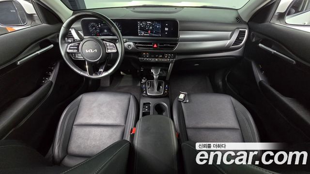 Kia Seltos — interior