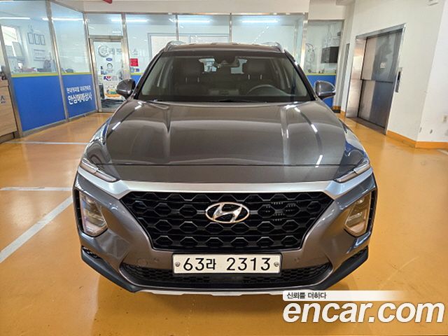 Hyundai Santa Fe — exterior