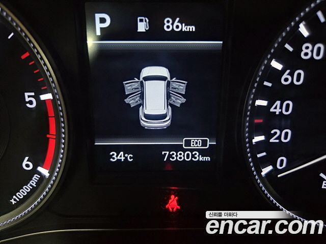 Hyundai Santa Fe — interior