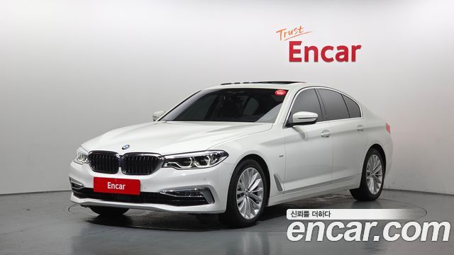 BMW 5 Series — exterior