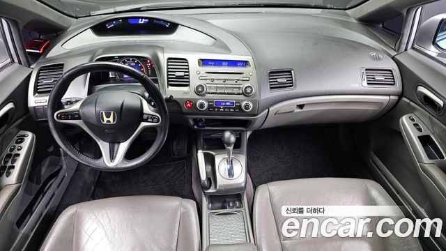 Honda Civic — interior