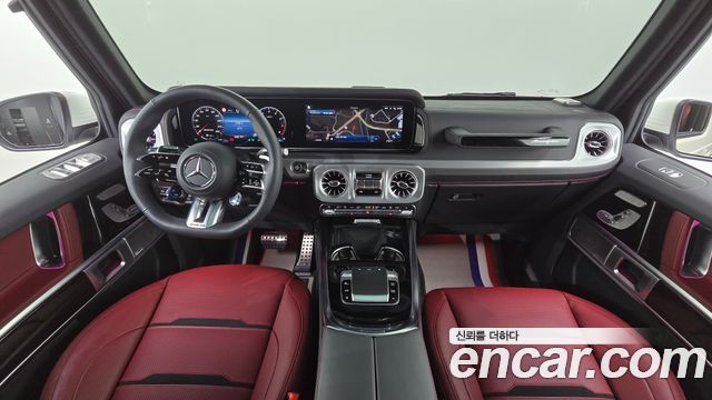Mercedes-Benz G-Class — interior