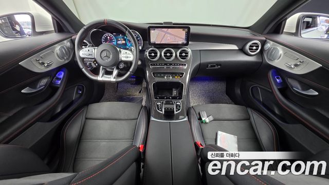 Mercedes-Benz C-Class — interior