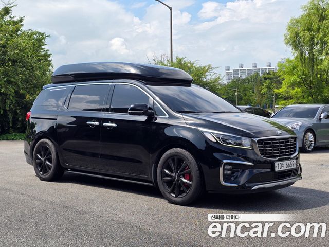 Kia Carnival — exterior