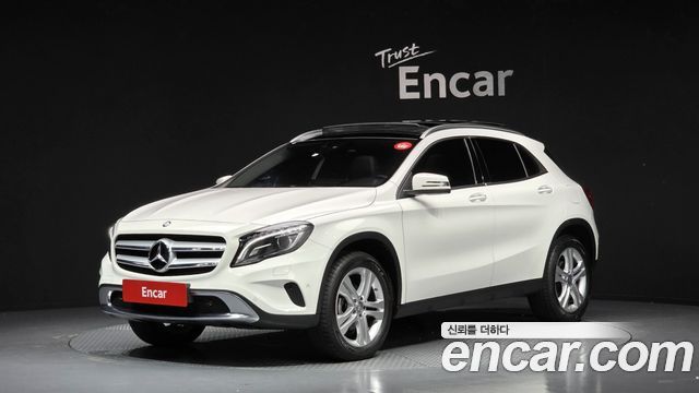 Mercedes-Benz GLA-Class — exterior