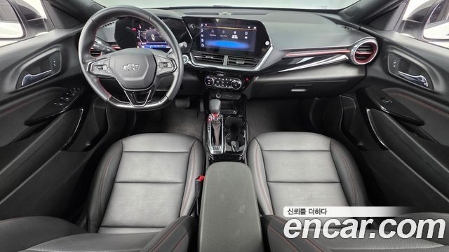 Chevrolet Korea Trax — interior