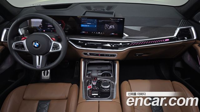BMW X5M — interior