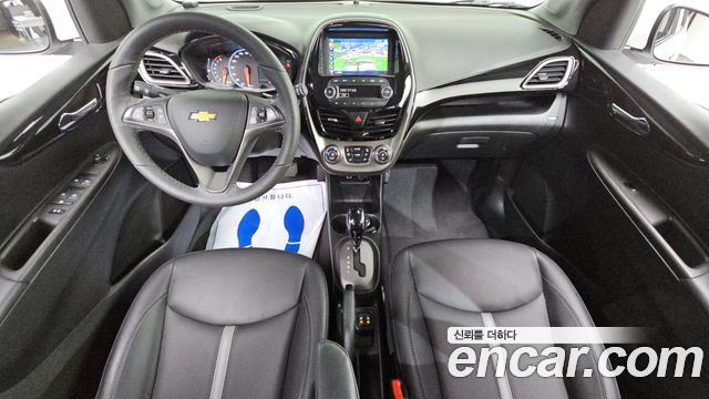 Chevrolet Korea Spark — interior