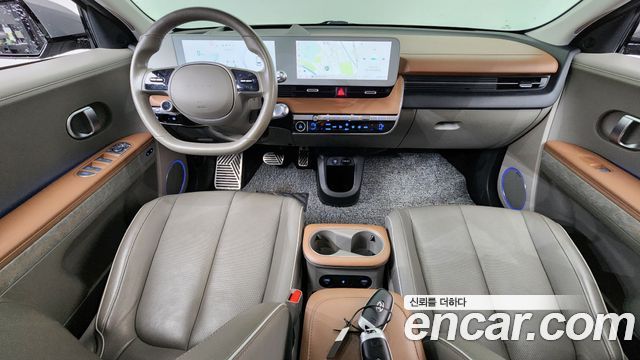 Hyundai IONIQ 5 — interior