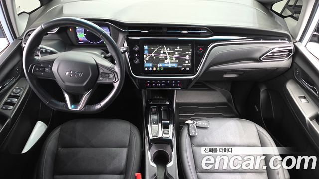 Chevrolet Korea Bolt EV — interior
