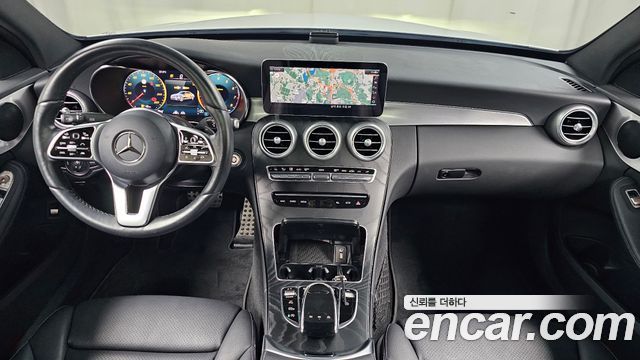 Mercedes-Benz C-Class — interior