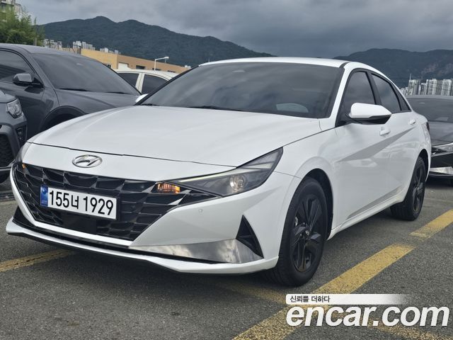 Hyundai Avante — exterior