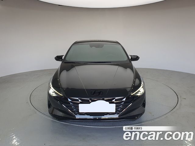 Hyundai Avante — exterior