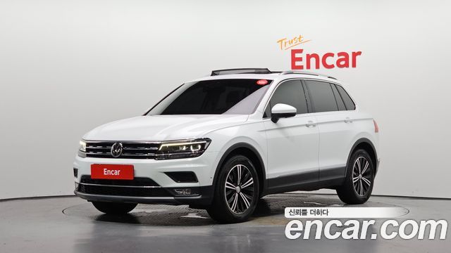 Volkswagen Tiguan — exterior