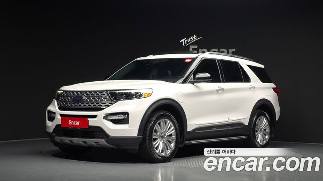 Ford Explorer — exterior